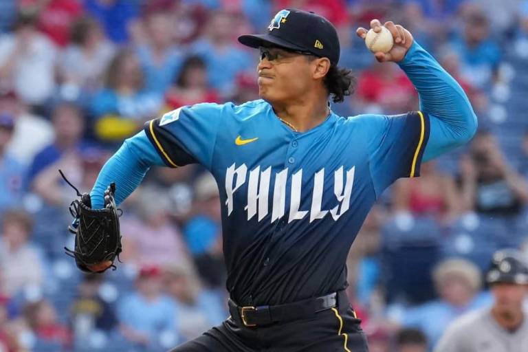 Brazo de Luzardo, bates de Kepler, Schwarber guían triunfo de Filis sobre D-backs