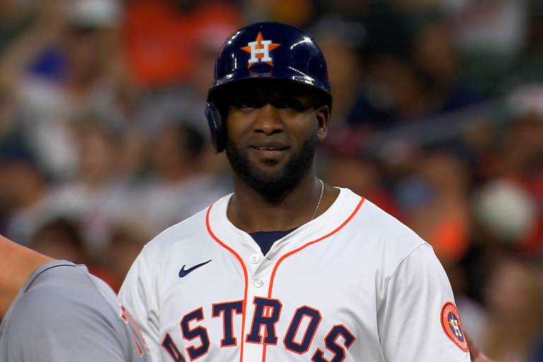 Astros retrasan regreso de Yordan tras encontrar una ‘fractura muy pequeña’ en mano