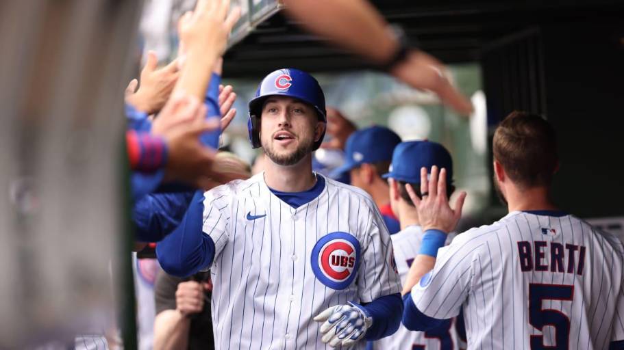 ¿El juego del año? Tucker decide un clásico toma y daca entre D-backs y Cachorros