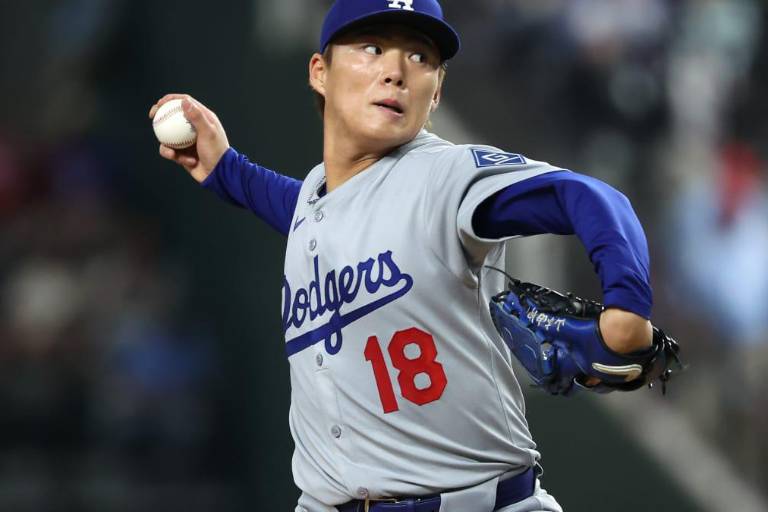 Yamamoto (10 K), Edman (HR) guían blanqueada de Dodgers en Arlington