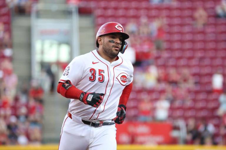 José Treviño encabeza ofensiva en victoria de Cincinnati