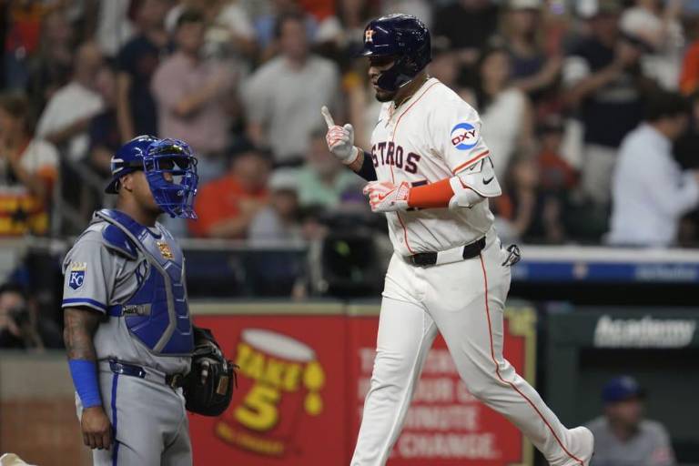 Isaac Paredes sigue encendido e hila cuadrangular