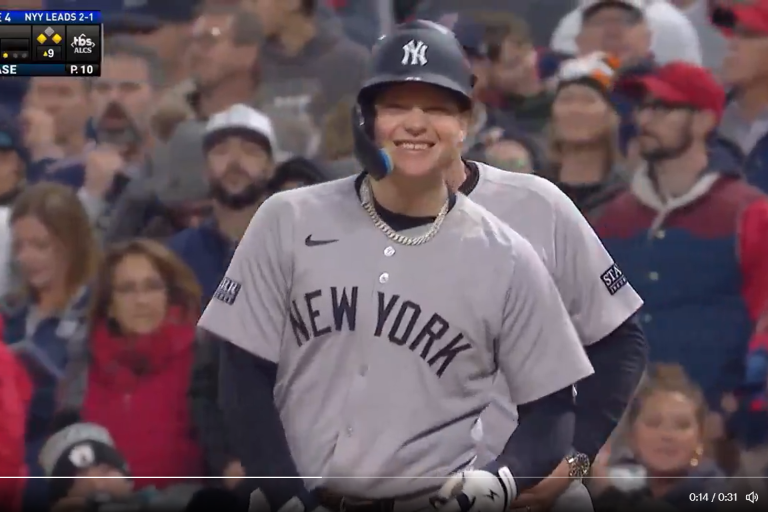 Alex Verdugo impulsa la de la ventaja y Yanquis se ponen a las puertas de la Serie Mundial