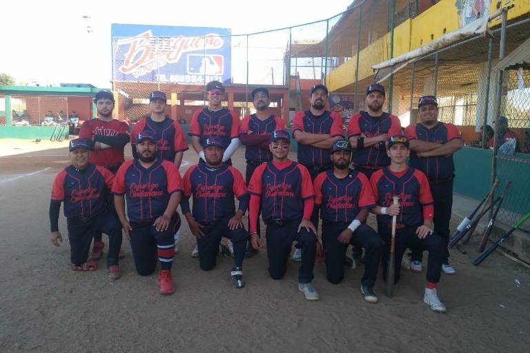 Esfuerzo Ciudadano asegura campeón de campeones en Liga de Meseros