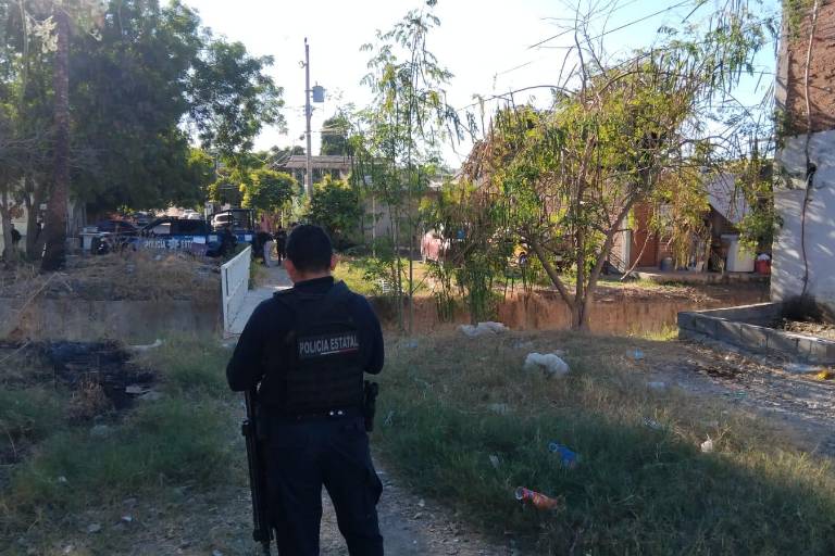 Localizan cadáver con signos de violencia dentro de canal en Culiacán