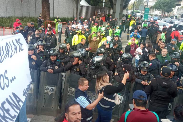 Con prisa y sin pausa a la dictadura