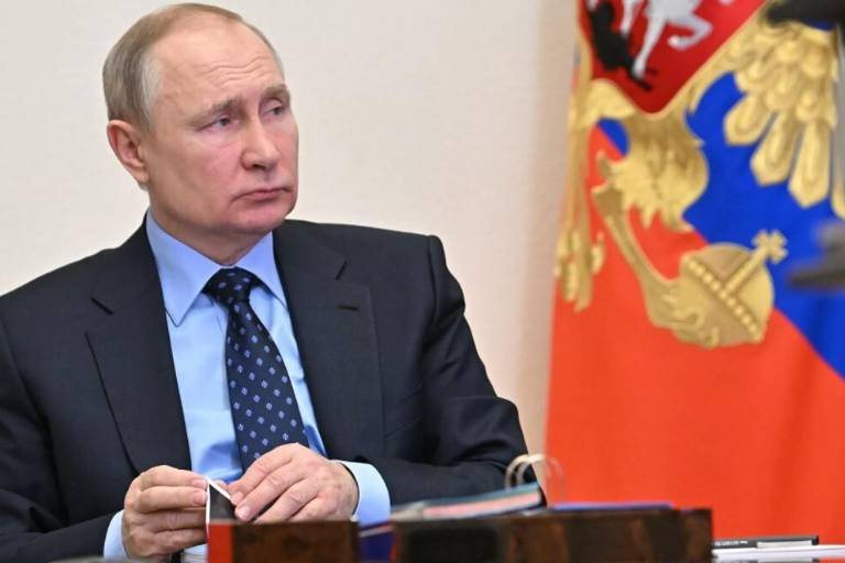 Putin proclama independencia de provincias ucranianas de Donetsk y Lugansk