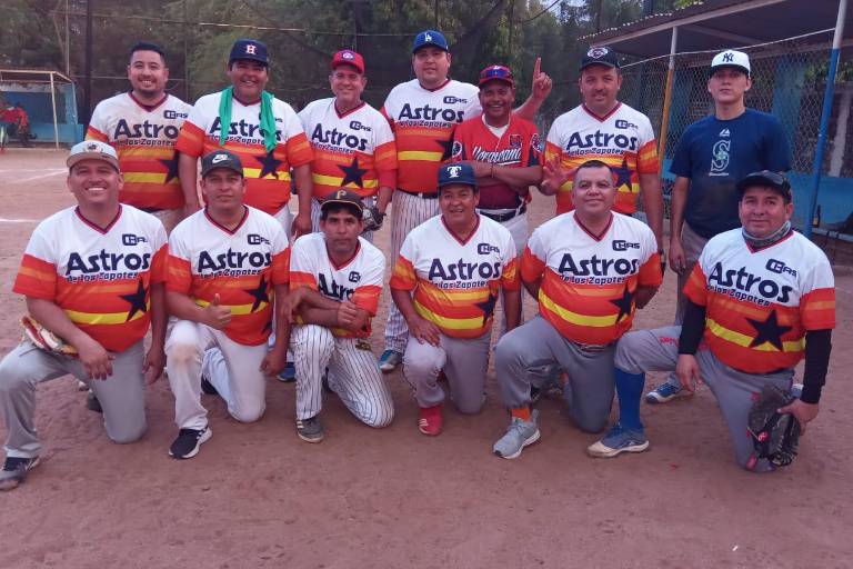 Astros levanta el cetro del rol de Liga de Beisbol Taxis Verdes
