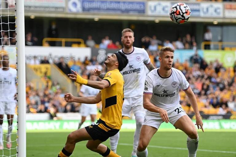 Raúl Jiménez y los Wolves sufren su cuarta derrota en cinco juegos