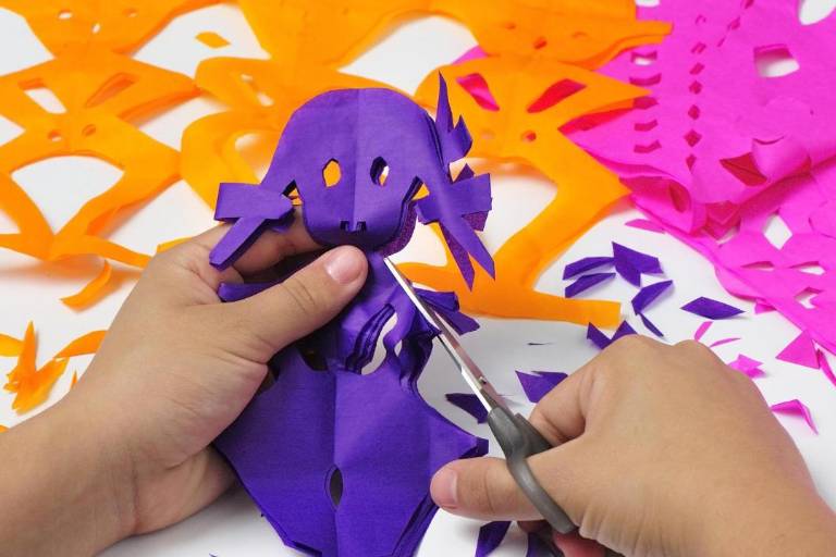 Invita el Masin a dos talleres de manualidades para el Día de Muertos