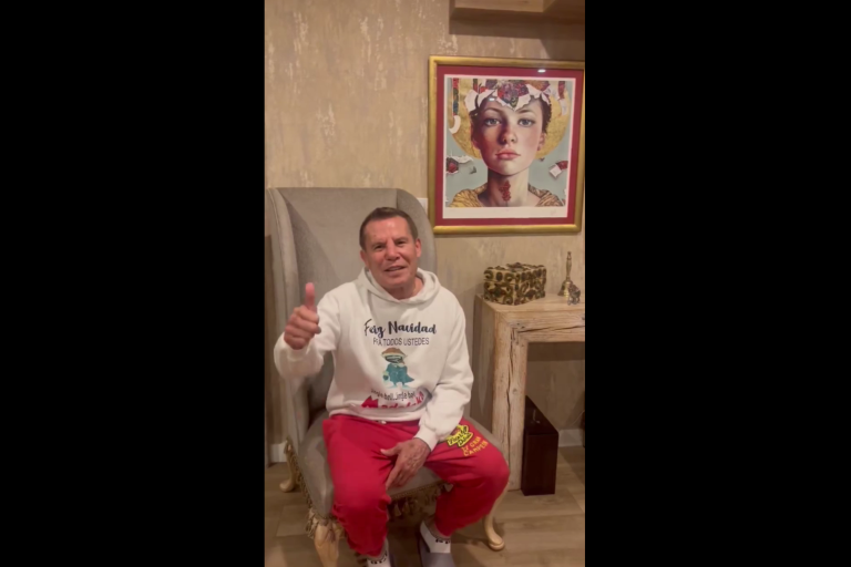 Julio César Chávez se disculpa por insultos a Misael Rodríguez y Robert García
