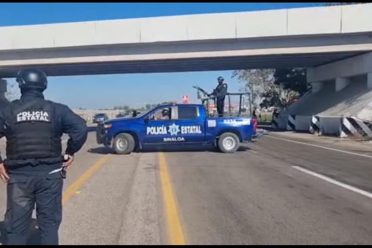 Abren carriles en caseta de La Platanera