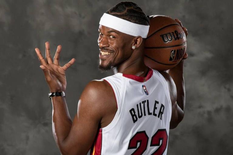Jimmy Butler no se esconde y afirma que juega para ganar el campeonato de la NBA