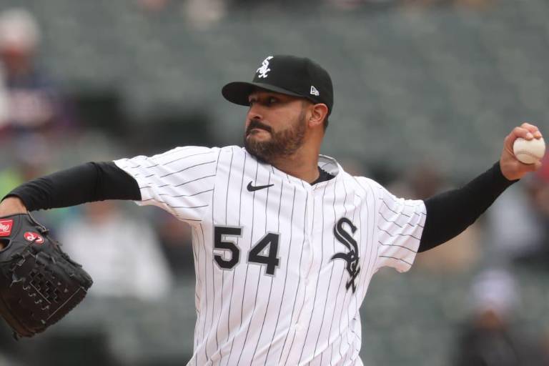 Martín Pérez no permite hits en 6 innings y Medias Blancas apalean a Mellizos