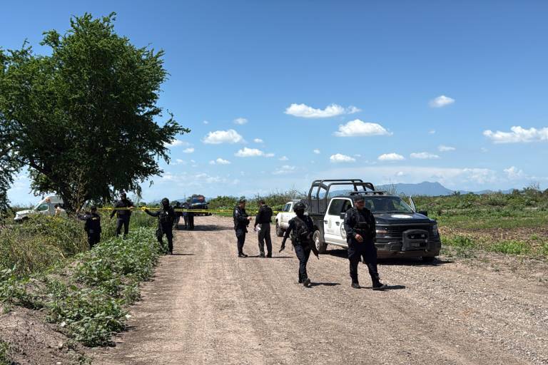 Hallan un hombre asesinado a balazos en zona rural de Navolato