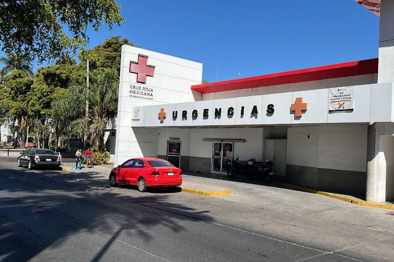 Rocían a joven con gasolina y le prenden fuego en la Lázaro Cárdenas, en Culiacán