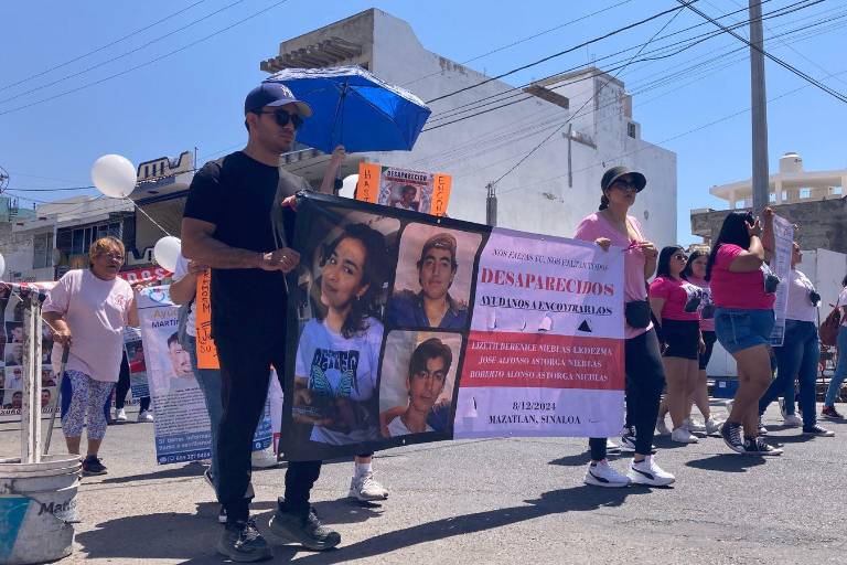 ‘10 de mayo no es de fiesta, es de lucha y de ‘protesta’, el clamor de las madres rastreadoras de Mazatlán