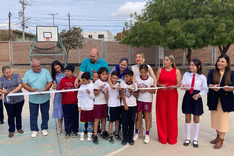 Inauguran barda perimetral en Escuela Primaria ‘Ricardo Flores Magón’, en la Colonia Urías