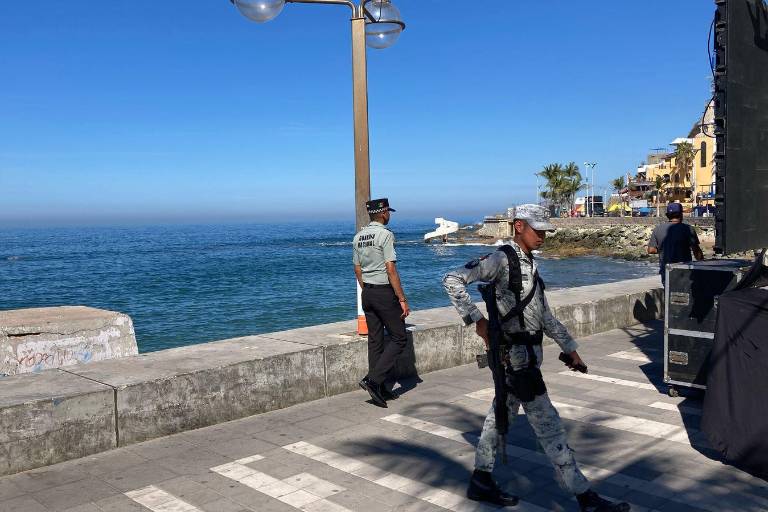 Guardia Nacional hace revisión a reportero gráfico de Datemex en Mazatlán
