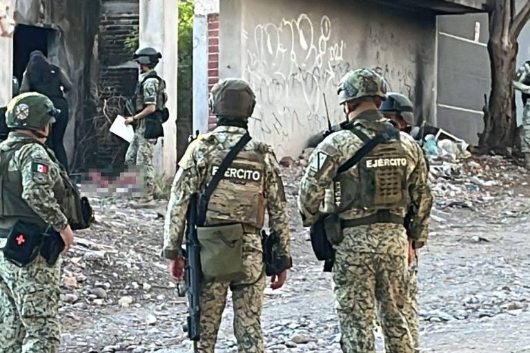 Asesinan a dos hombres en obra en construcción en Los Huizaches, Culiacán