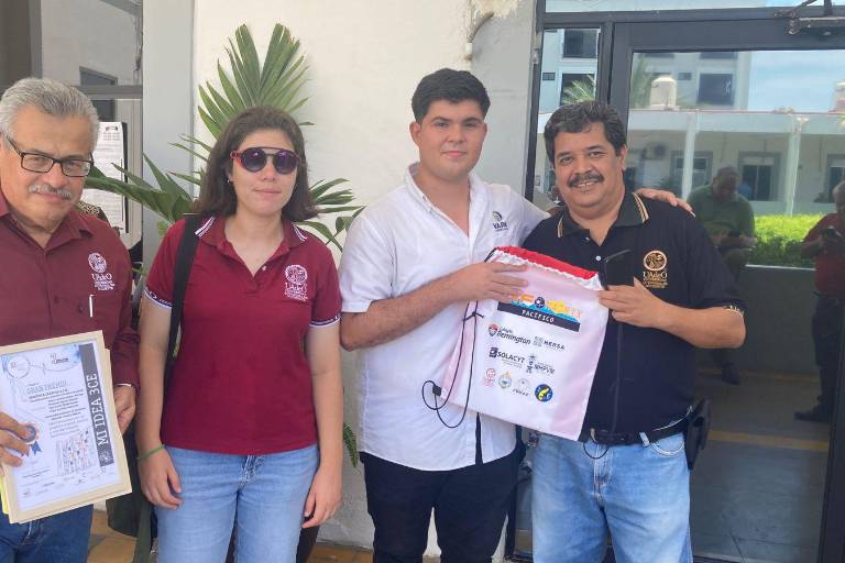 Ganan estudiantes de la UAdeO Mazatlán primer lugar de Centroamérica y el Caribe en el área de Robótica