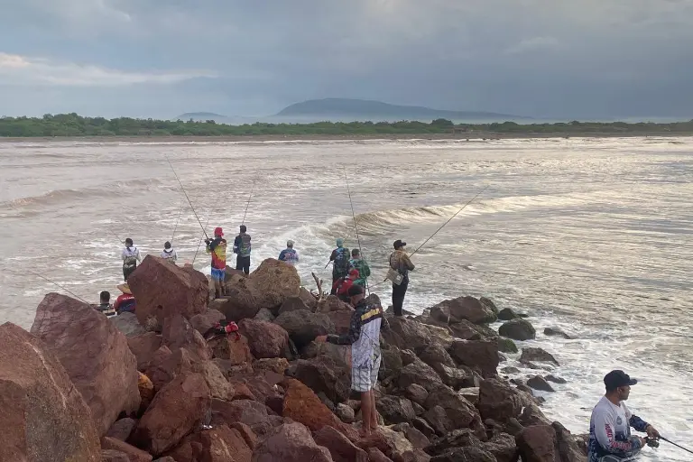 Fueron 90 pescadores los que participaron en el torneo.