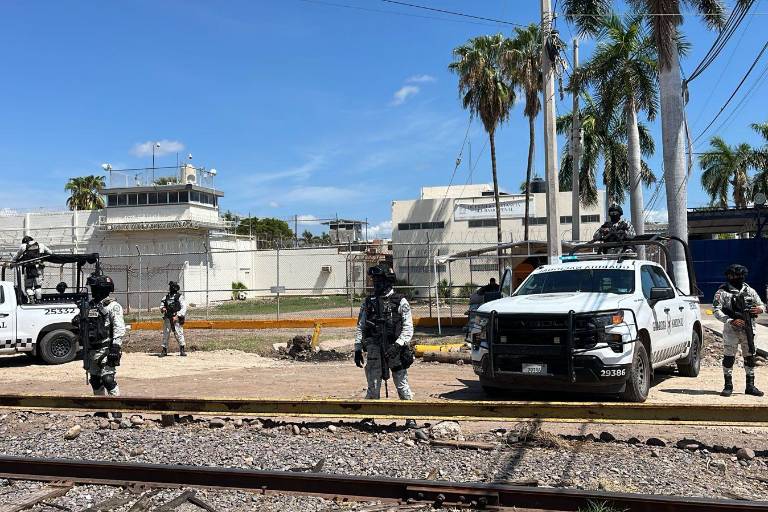 Identifican a dos internos heridos tras riña en el penal de Aguaruto, en Culiacán