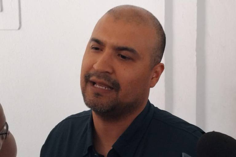 Apoyará Oficialía Mayor a Semarnat para que solo vendedores con permiso puedan acceder a las playas