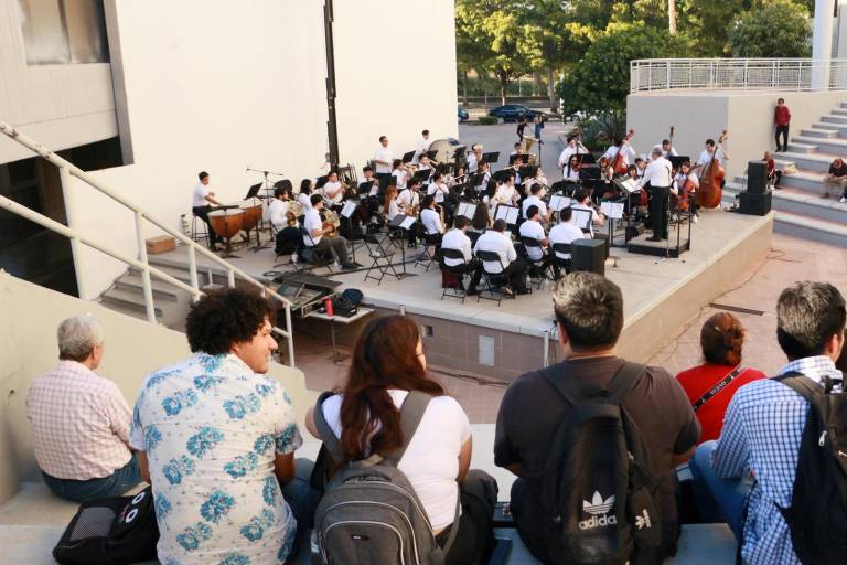 Alegra con un variado programa la Banda Sinfónica Juvenil en el Ágora