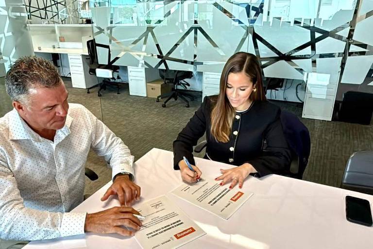 Firma Sectur Sinaloa convenio de colaboración con Sunwing Vacations en Canadá