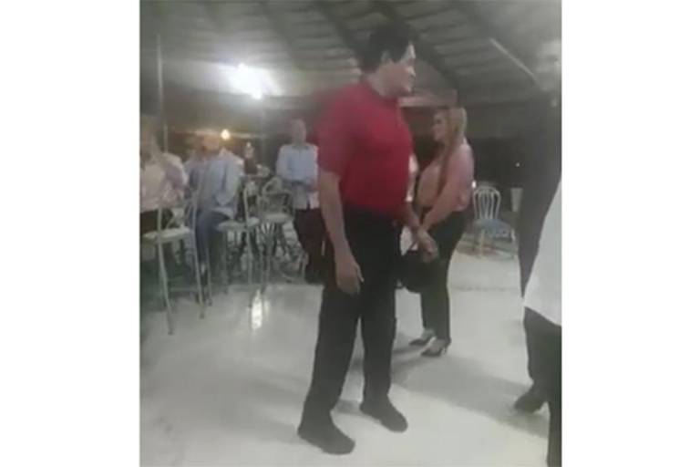 Reaparece Malova acompañado de Paola Gárate y líderes del PRI