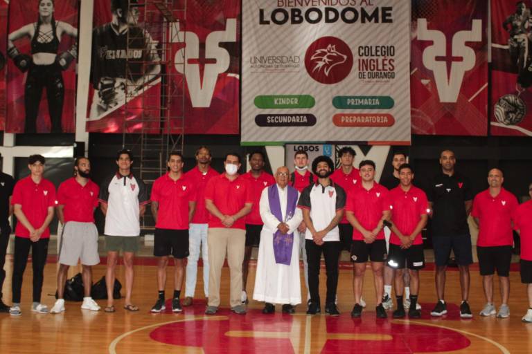 ‘Tenemos un equipo importante para sacar bien esta temporada’: James Penny, coach de Venados Basketball