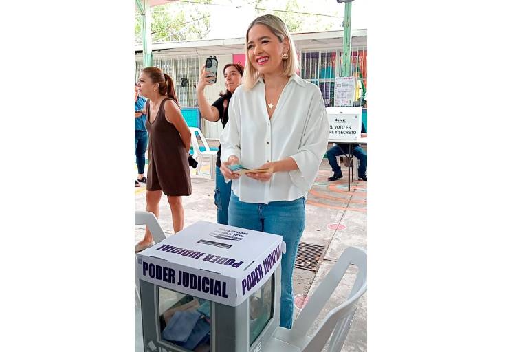 Invita Alcaldesa de Mazatlán a ciudadanía a salir a votar en elección judicial