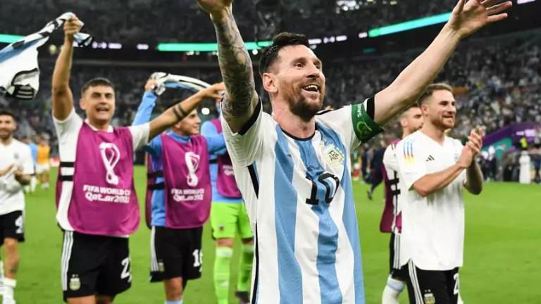 Lionel Messi y un chispazo desequilibraron el juego ante México.