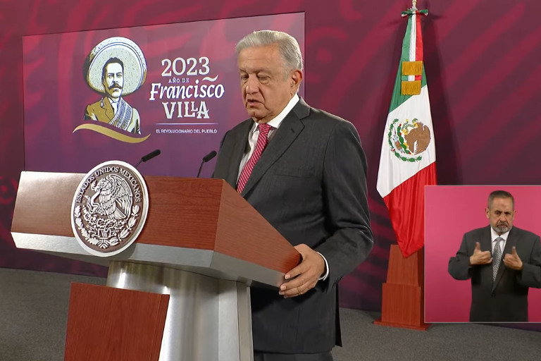 Búsqueda de desaparecidos no depende de una compañera, dice AMLO