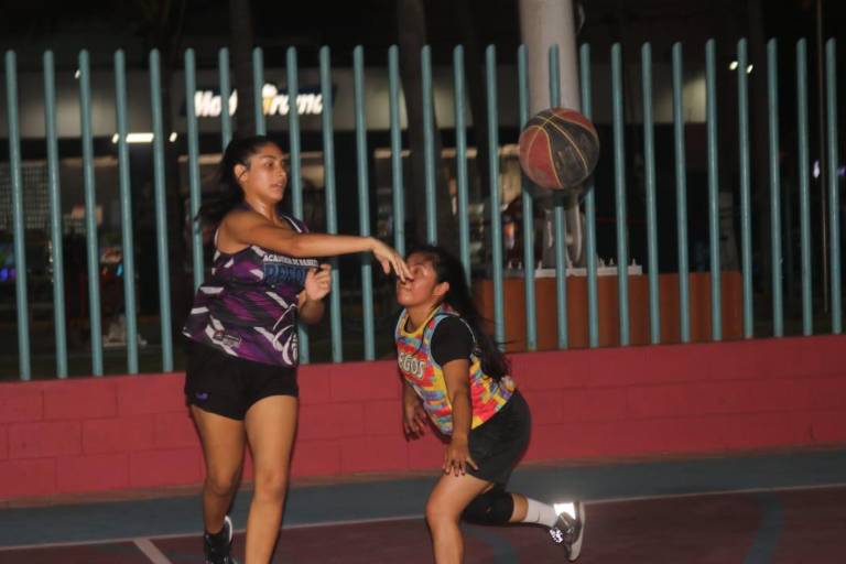 Surgen campeones de Torneo de Baloncesto Imdem