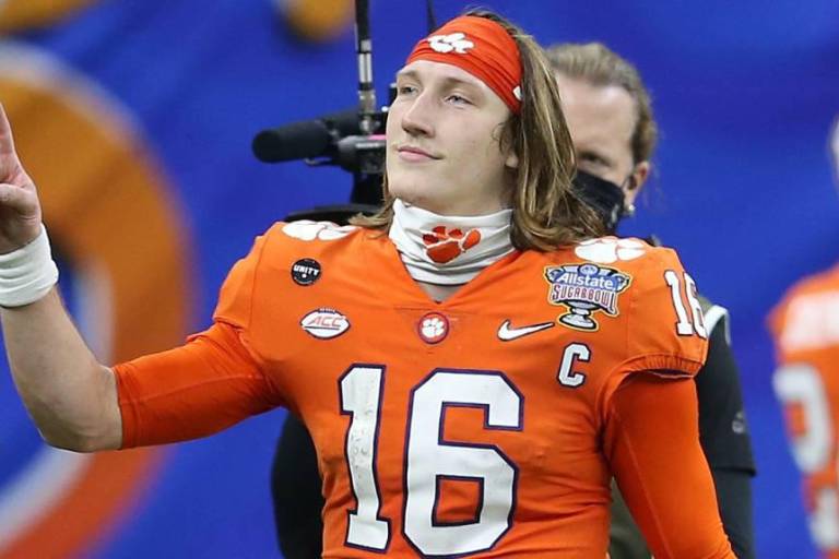 Trevor Lawrence, ¿la gran joya colegial llega a un infierno?