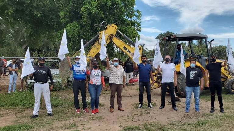 El banderazo de arranque de la obra.