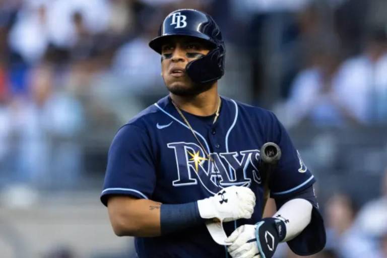 Isaac Paredes pega su jonrón 12 y los Rays derrotan a los Azulejos