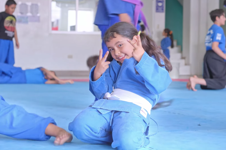 Invita Malala Academia a sumarse a su programa ‘Sudando por un futuro mejor’