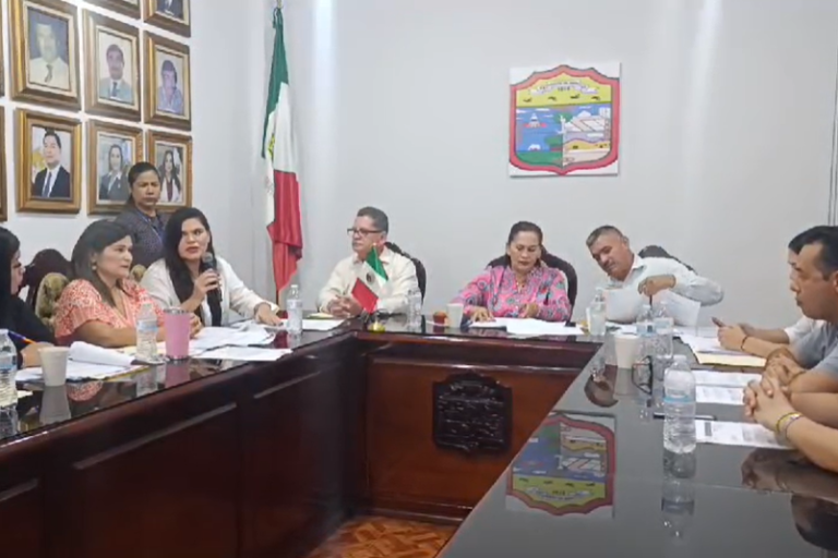 Regidoras se deslindan de resolución la jubilación del Secretario del Ayuntamiento de Escuinapa