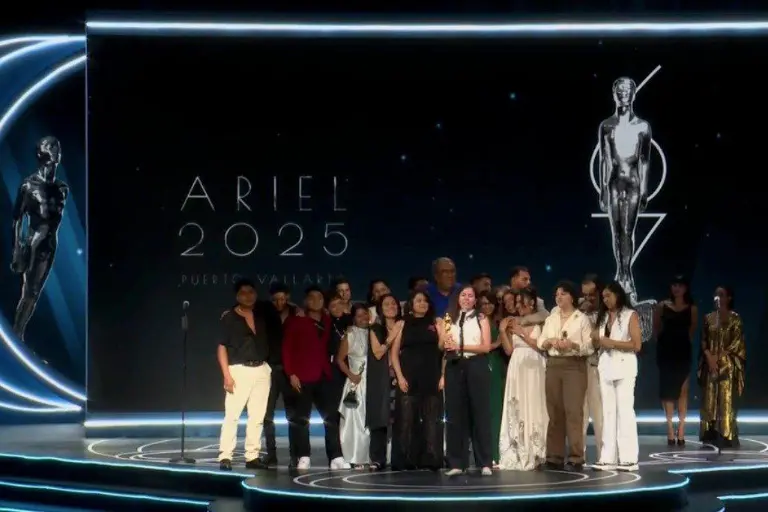 Sujo triunfa como Mejor Película en los Premios Ariel 2025.