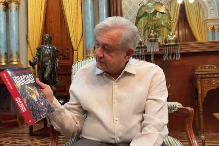 AMLO presenta última declaración patrimonial, donde reporta $1.23 millones de ingresos en 2024