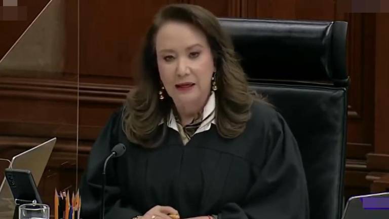 Yasmín Esquivel Mossa, Ministra