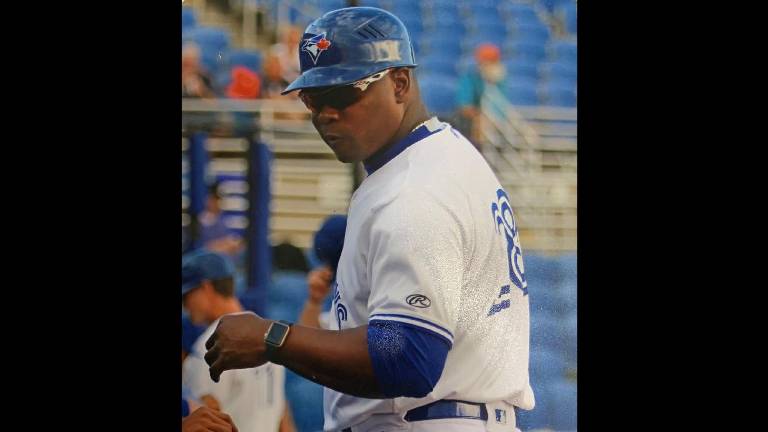 Michel Abreu será coach de bateo de Cañeros de Los Mochis.
