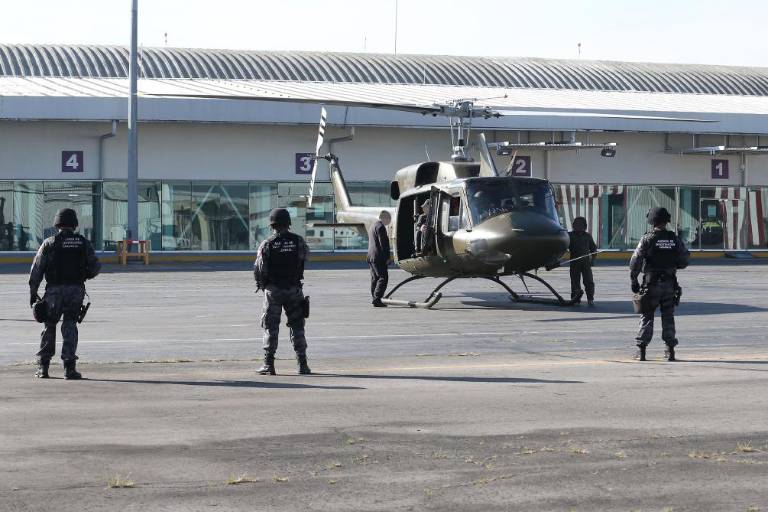 Gobierno de México traslada a Estados Unidos a 26 reos de diferentes grupos delictivos