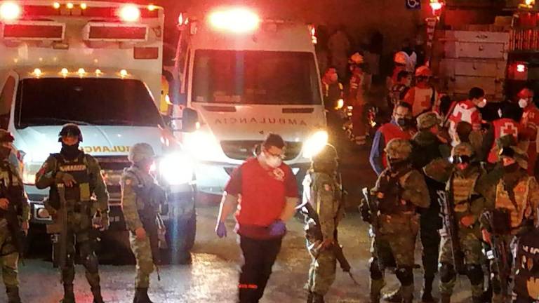 Autoridades y cuerpos de emergencia atendieron la situación en el centro migrante en Ciudad Juárez, Chihuahua.