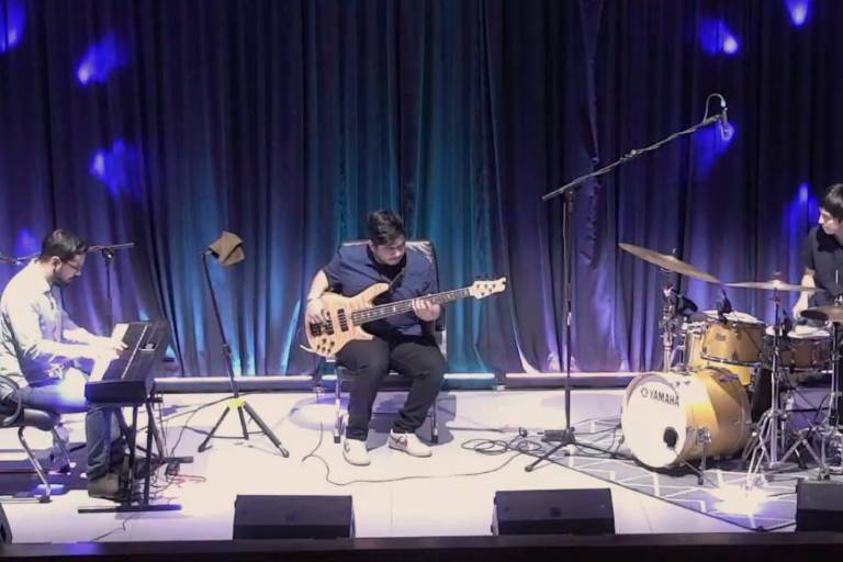 Culichi Rhythm Section lleva el jazz a los hogares