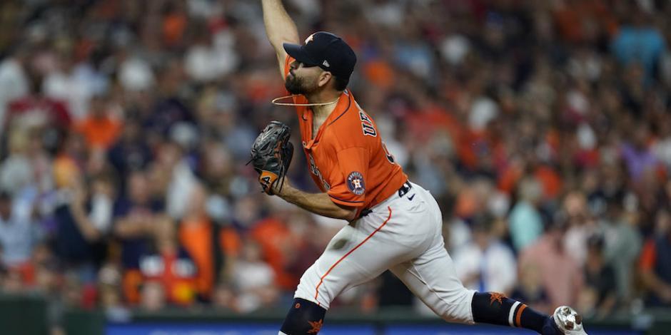$!José Urquidy pidió le pusieran el ‘Corrido de Mazatlán’ para el Juego 2 de la Serie Mundial