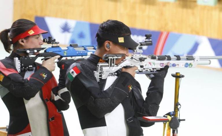 Goretti Zumaya y Edson Ramírez rozan podio en París 2024
